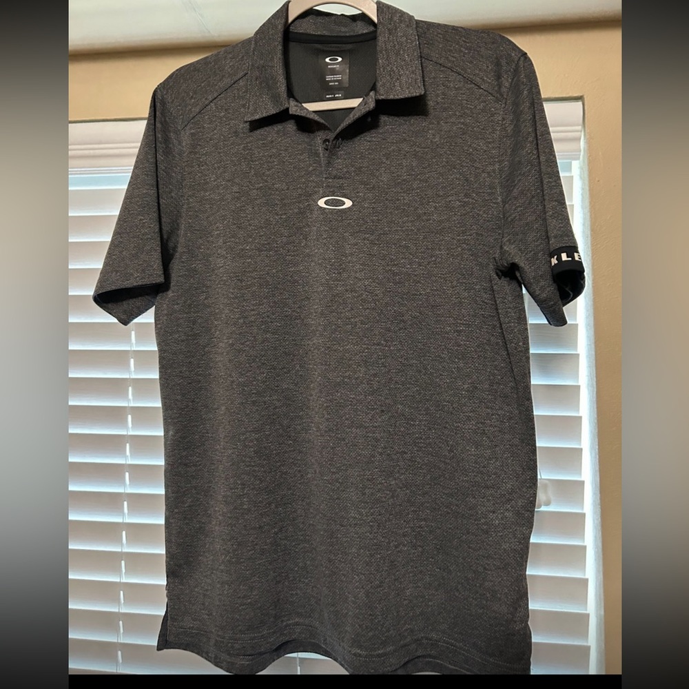 Men’s Oakley Polo